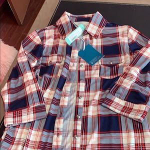 Market & Spruce red and navy plaid button up